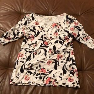 Shirt sleeve flower print shirt. NWT